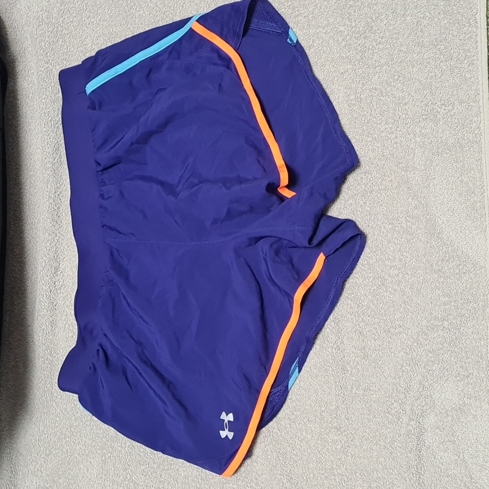 Under Armour Heatgear XL Blue Shorts